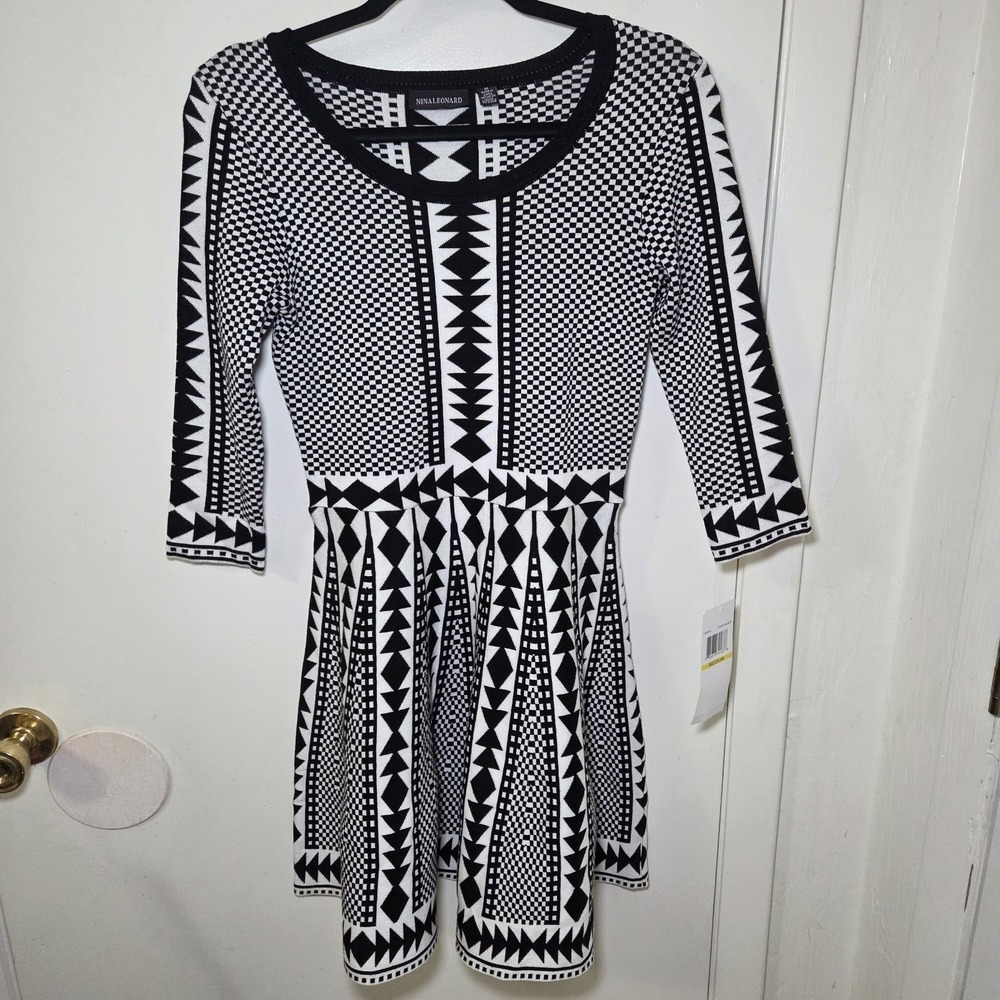 Nina Leonard Geometric Knit Dress Black Ivory 3/4 Sleeve Fit Flare Women M NWT